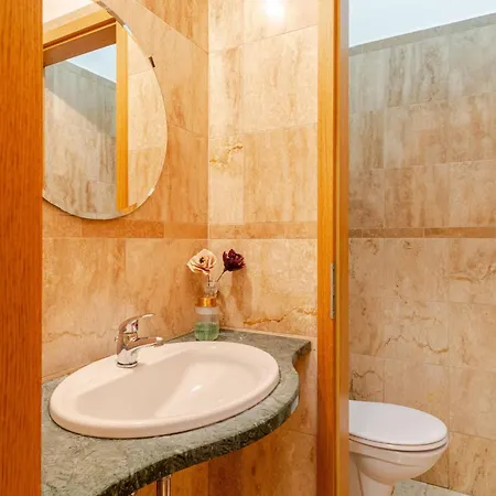 Apartment Pillow Heaven